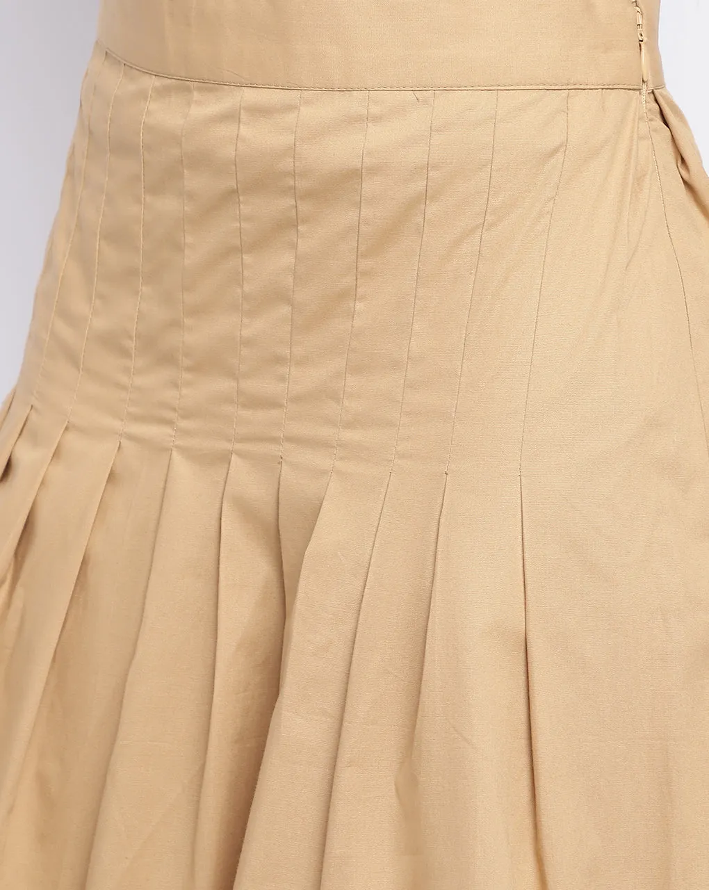 Pleated skirt